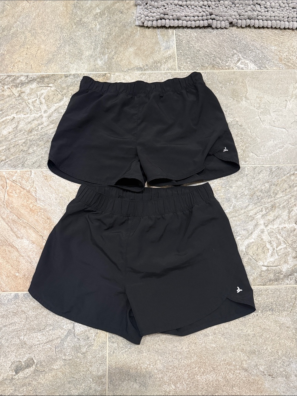Old Navy Active Go-Dry Cool Girls Shorts- Pair
